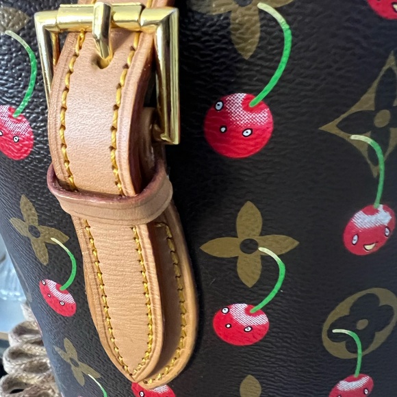 Cherry Fashion Patterned Brown Bucket Bag - Picture 6 of 6